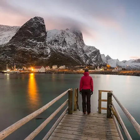Valen In Reine