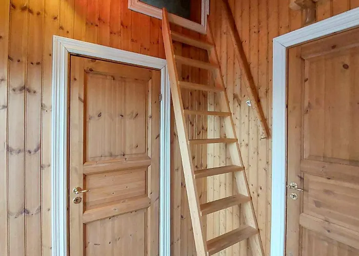 Semesterbostad Valen In