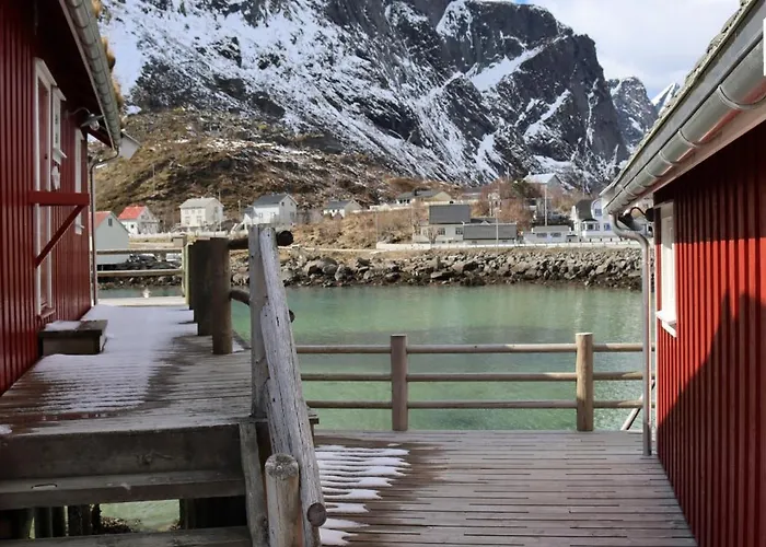 Valen In Semesterbostad Reine