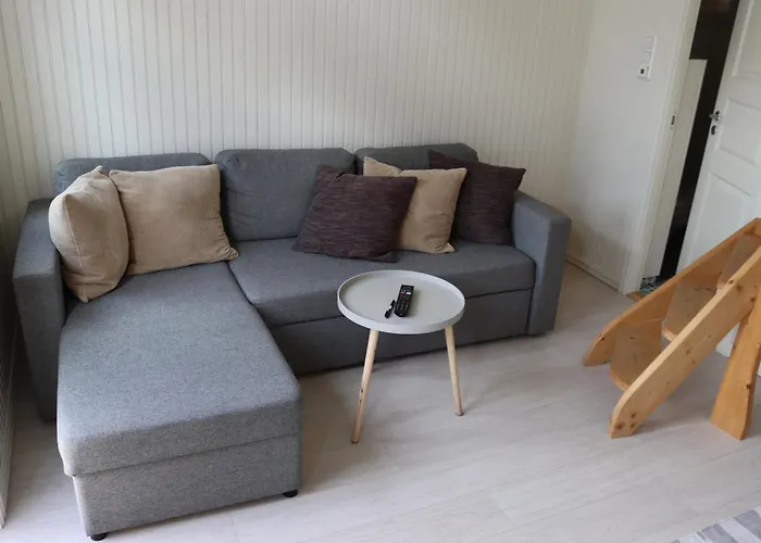 Semesterbostad Valen In *