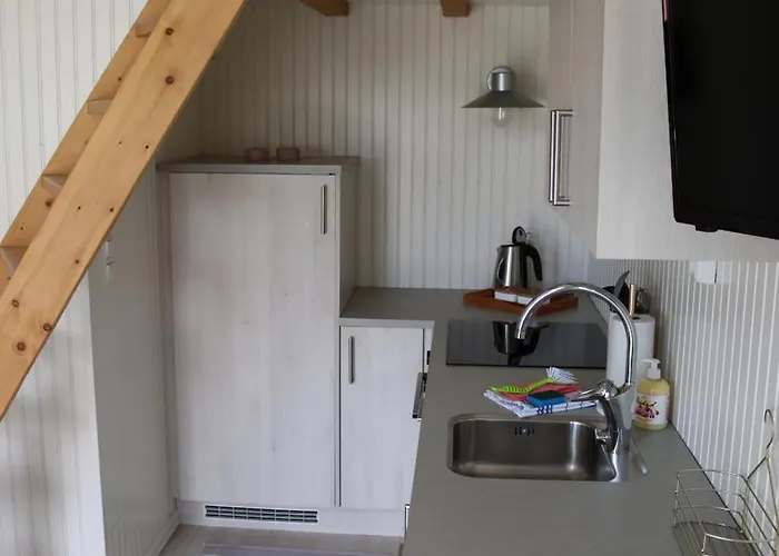 Valen In Semesterbostad Reine